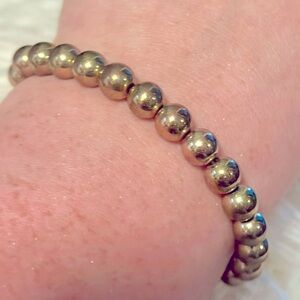 Gold beaded bracelet